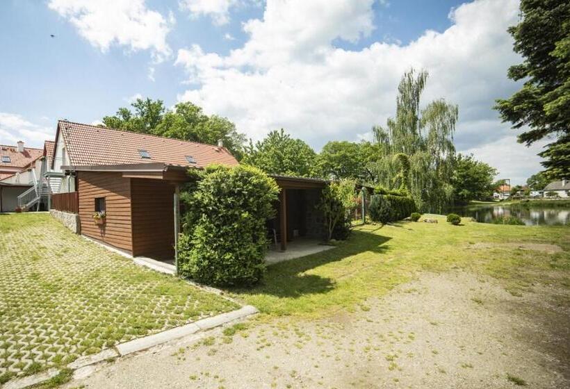 ペンション Ubytování Na Hrázi