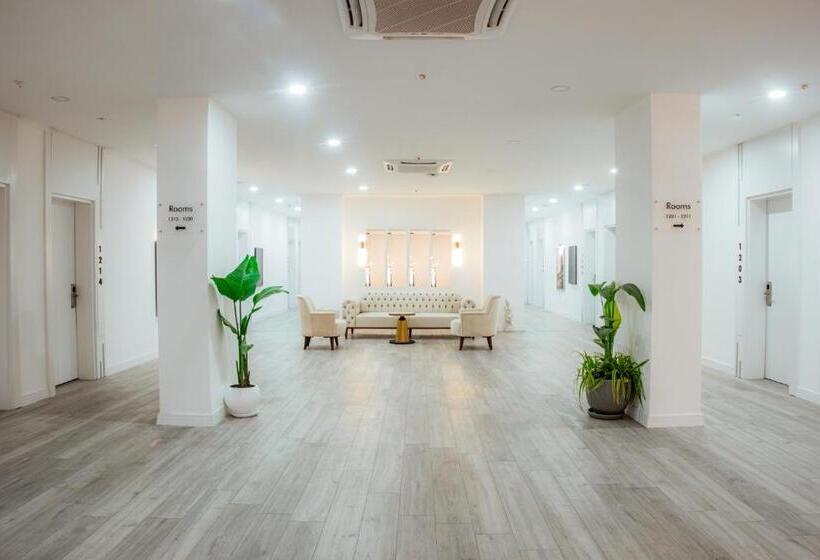 Regenesis Hotel & Spa