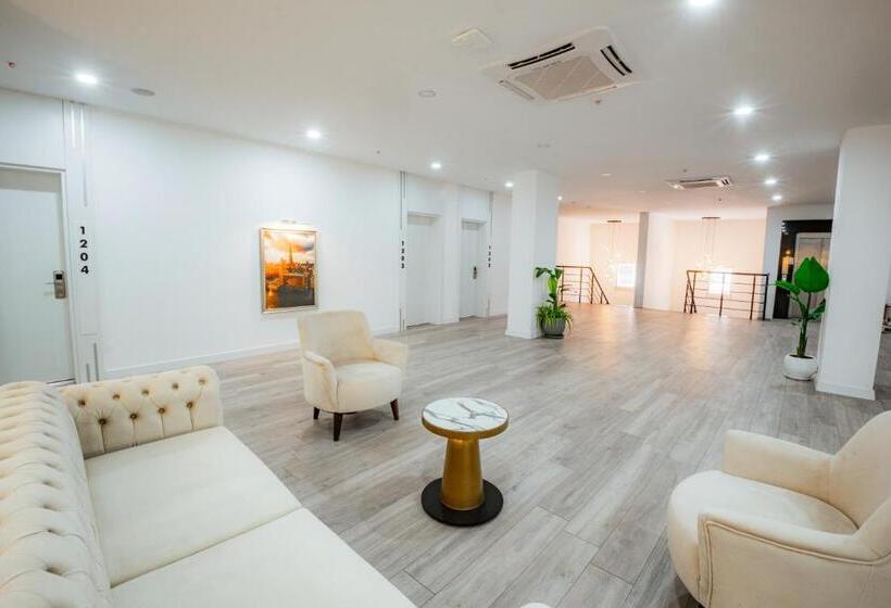 Regenesis Hotel & Spa