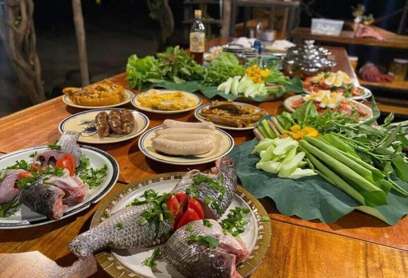 استراحتگاه The Grand Việt Kiều