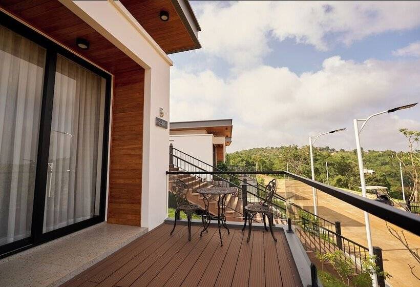 منتجع The Pine Mansion