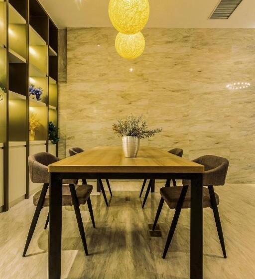 Starway Hotel Zhengzhou Zhengdong Commercial Center