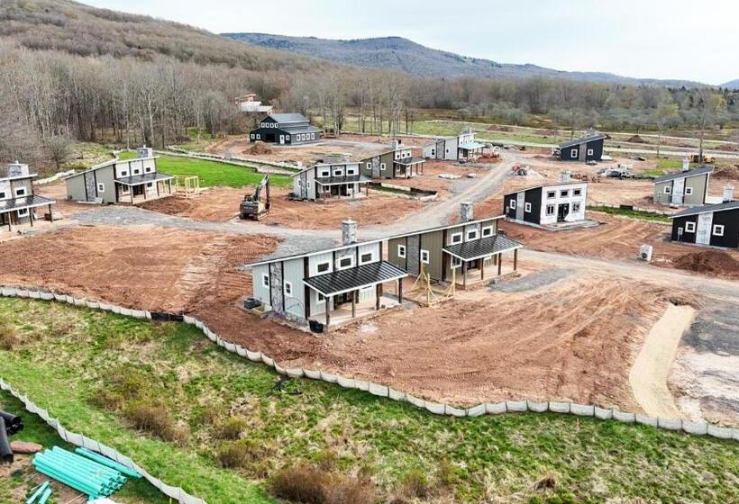 Valley View Cabin Resort