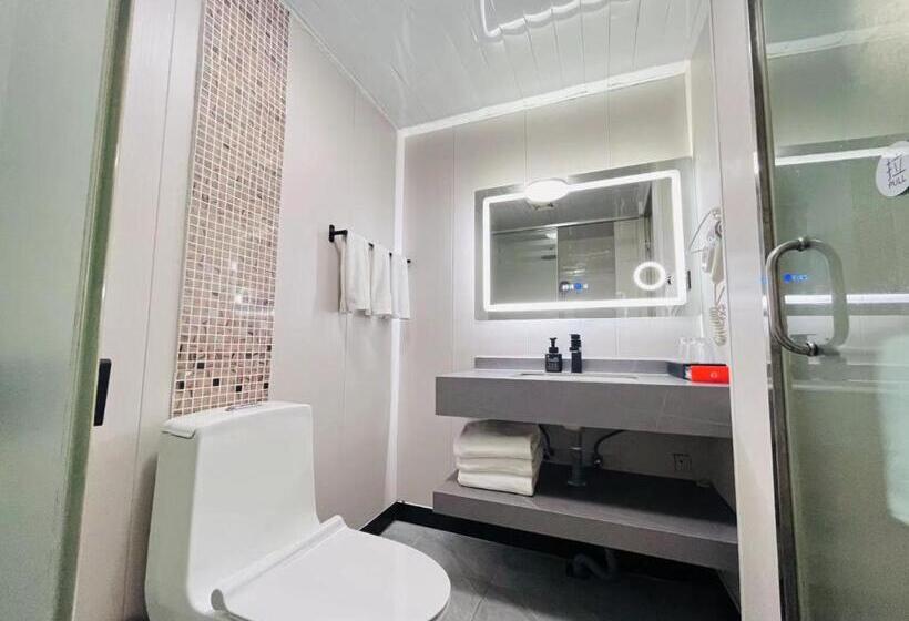 Yilong Yitang Hotel Kunming Railway Station Joy City Center