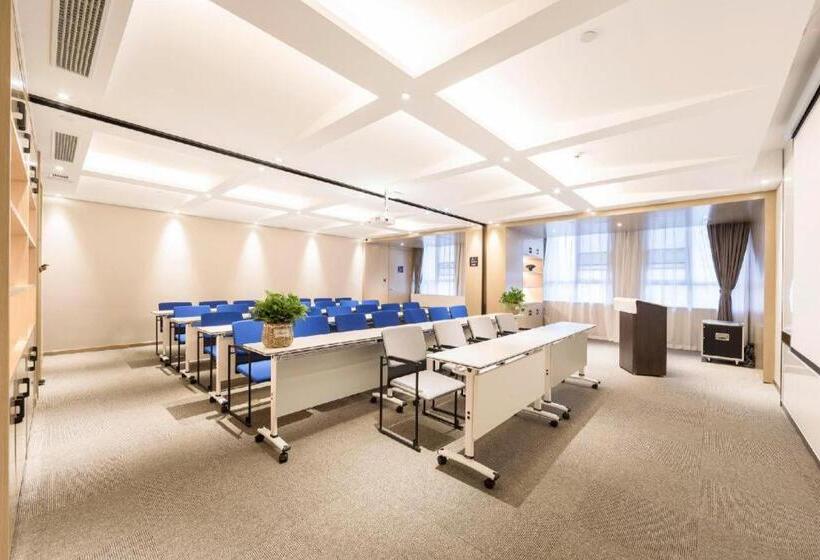 Atour Hotel Maanshan Municipal Government Plaza Taibai Avenue