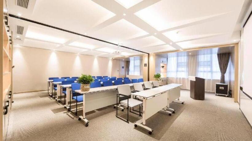 Atour Hotel Maanshan Municipal Government Plaza Taibai Avenue