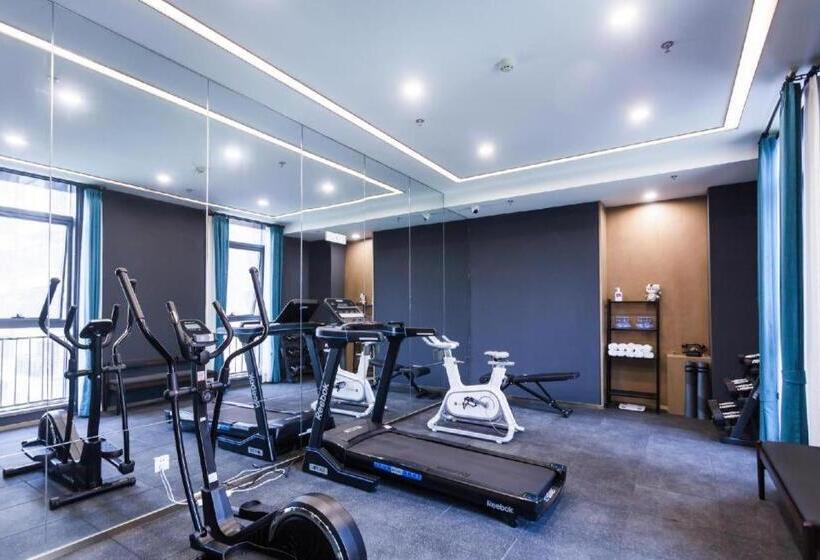 Atour Hotel Shenyang South Railway Station Municipal Government