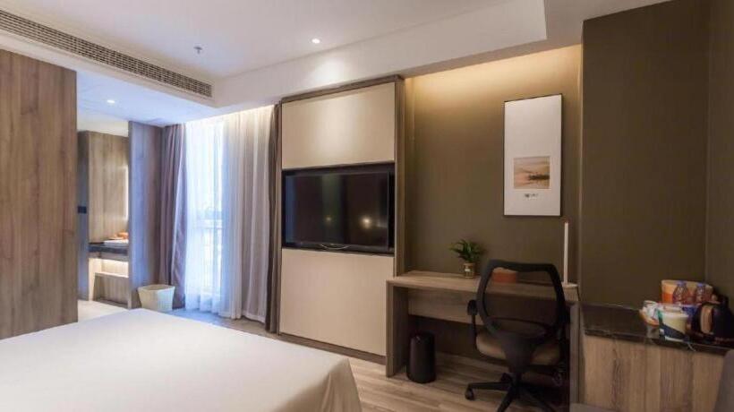 Atour Hotel Shenyang South Railway Station Municipal Government