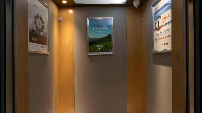 Borrman Hotel Guilin North Railway Station Zhonghao International