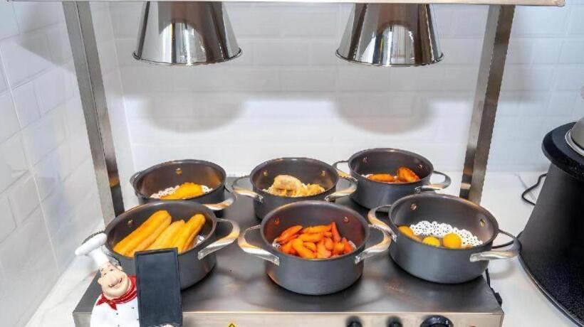 Borrman Hotel Guilin North Railway Station Zhonghao International