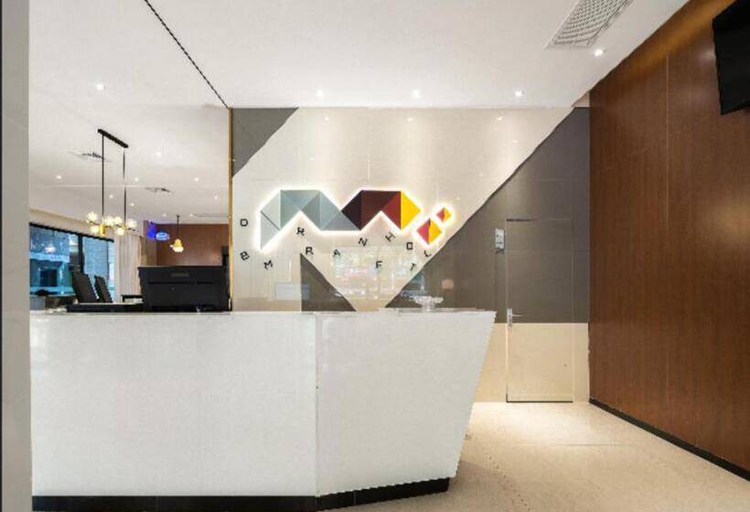 Borrman Hotel Jinjiang Airport Sunshine Food Street