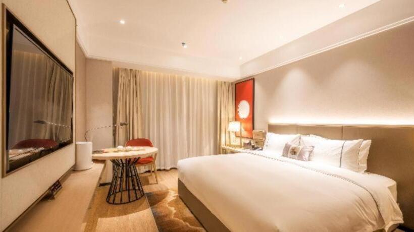 Echeng Hotel Lhasa Potala Palace