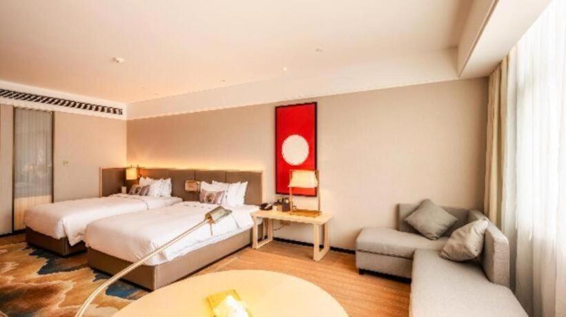 Echeng Hotel Lhasa Potala Palace