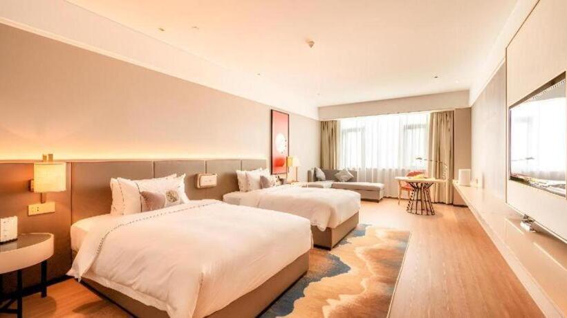 Echeng Hotel Lhasa Potala Palace