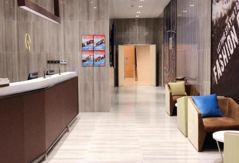 Greentree Alliance Hotel Chongqing Fortune Plaza Xingfu Square Guangdianyuan Light Rail Station