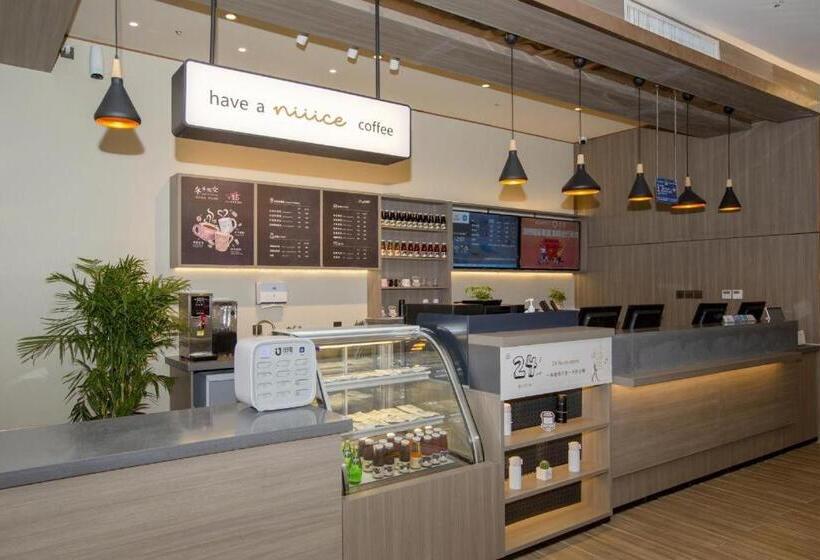 Hanting Hotel Baoji Fengxiang Yongxing Road