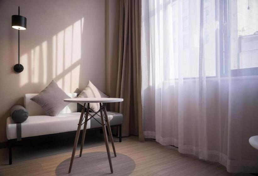 Hanting Hotel Baoji Longzhou Plaza