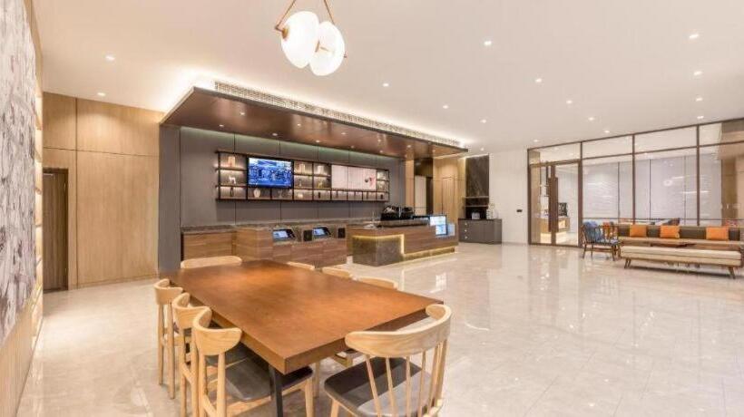 Hanting Hotel Bengbu South Railway Station