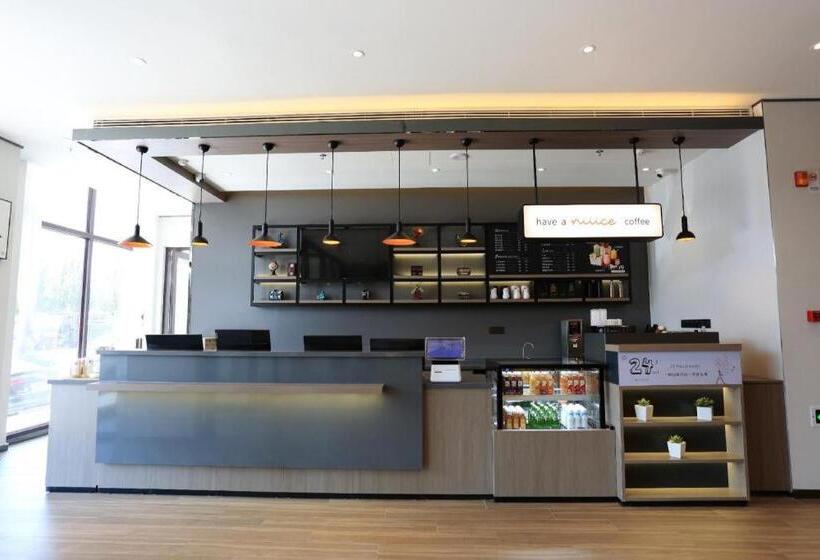 Hanting Hotel Chifeng Qiaobei Financial Logistics Port