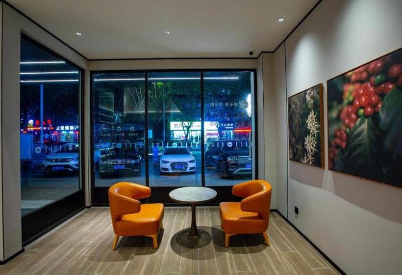 Hanting Hotel Chongqing Yunyang Bingjiang Park