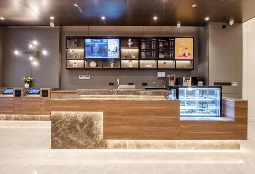 Hanting Hotel Guiyang Big Cross Square