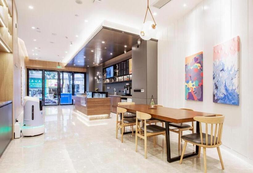 Hanting Hotel Guiyang Big Cross Square