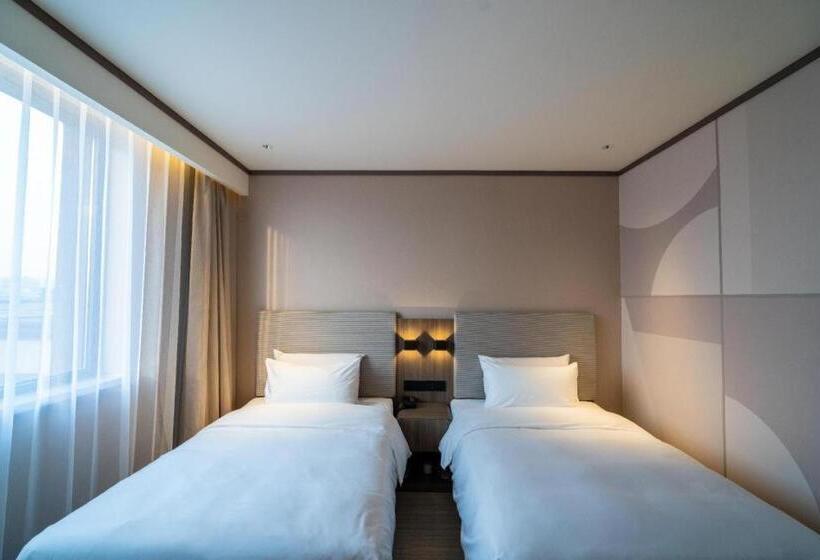 Hanting Hotel Hanting Tangshan Caofeidian Kenfeng Street