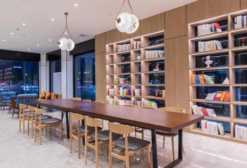 Hanting Hotel Hanzhong Central Square