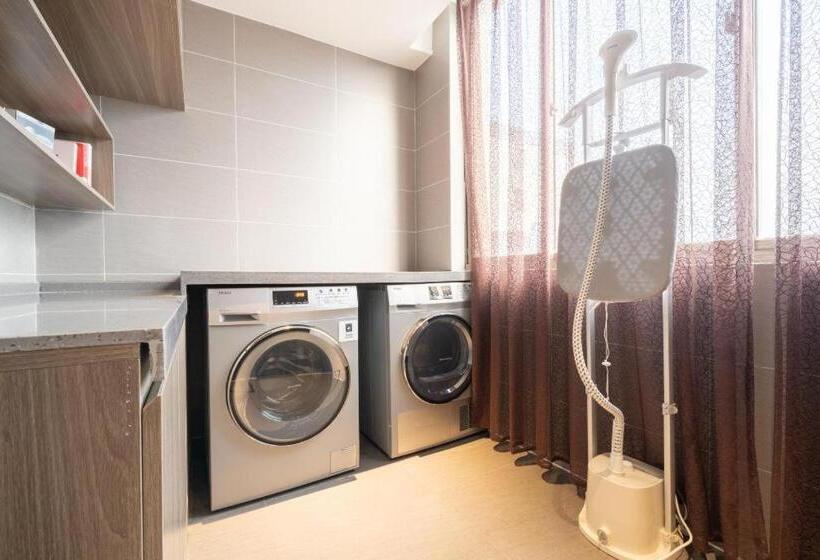 Hanting Hotel Hebi Qi County Bus Station