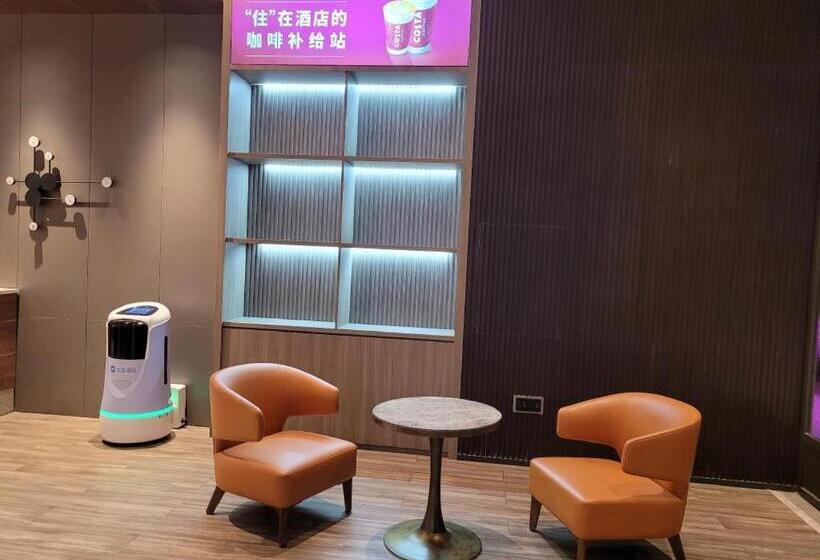 Hanting Hotel Huanggang Wuxue Passenger Terminal