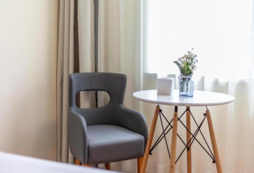 Hanting Hotel Jinan Pingyin Bus Terminal