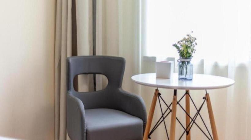 Hanting Hotel Jinan Pingyin Bus Terminal