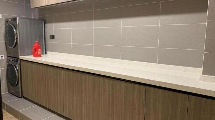 Hanting Hotel Linjiang Municipal Government