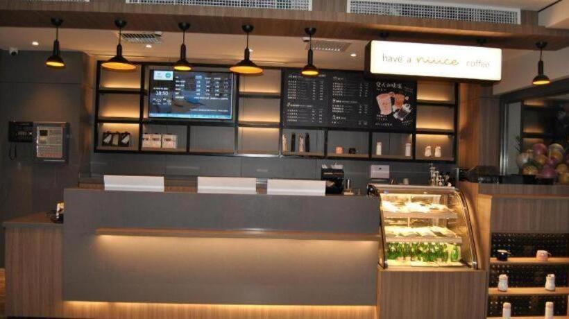 Hanting Hotel Linjiang Municipal Government