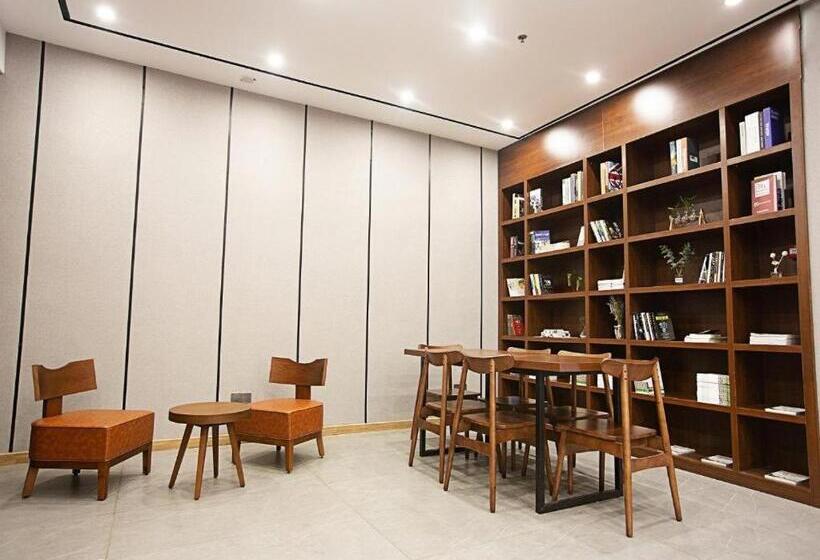 Hanting Hotel Luoyang Haust