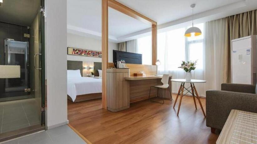 Hanting Hotel Luzhou Bell And Drum Tower