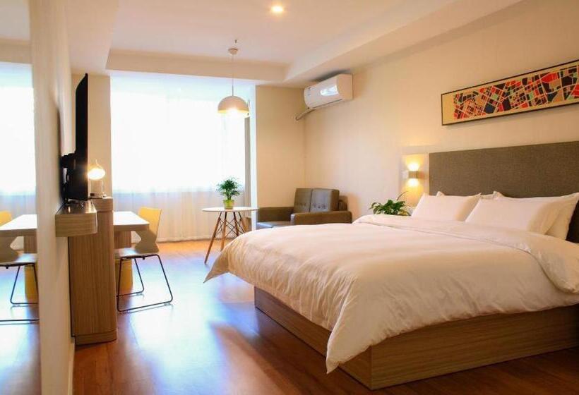 Hanting Hotel Luzhou Bell And Drum Tower