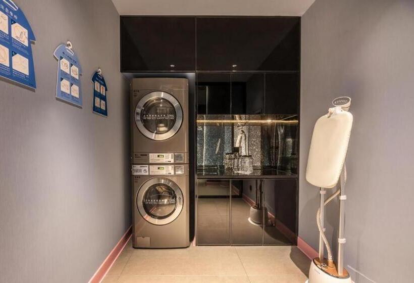 Hanting Hotel Nanjing Railway Station Longhu Ziducheng