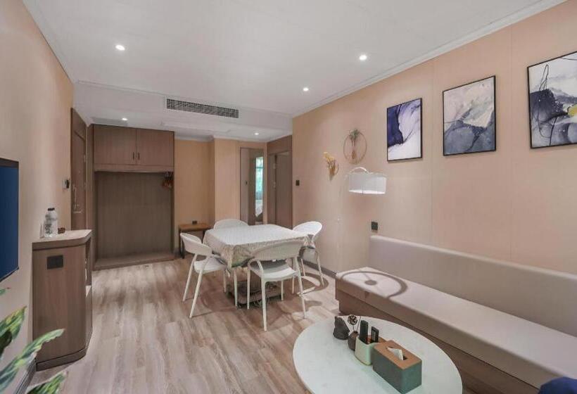 Hanting Hotel Nanjing Shangyuanmen Metro Station