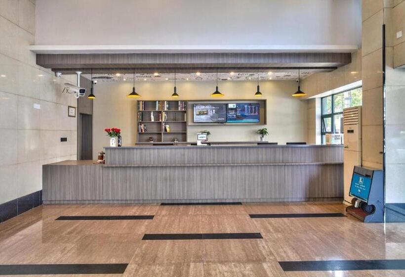 Hanting Hotel Ningbo Zhenhai Luotuo Residetinal District