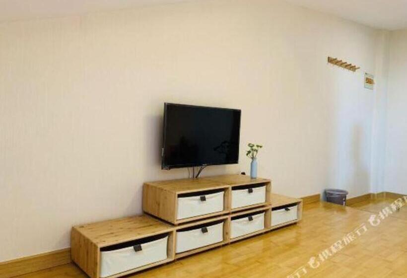 Hanting Hotel Rizhaoshan Haitian Road Wanpingkou Scenic Spot