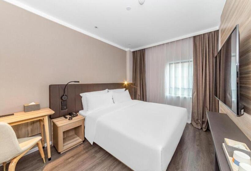 Hanting Hotel Shanghai Huaihai Zhong Road Metro Station