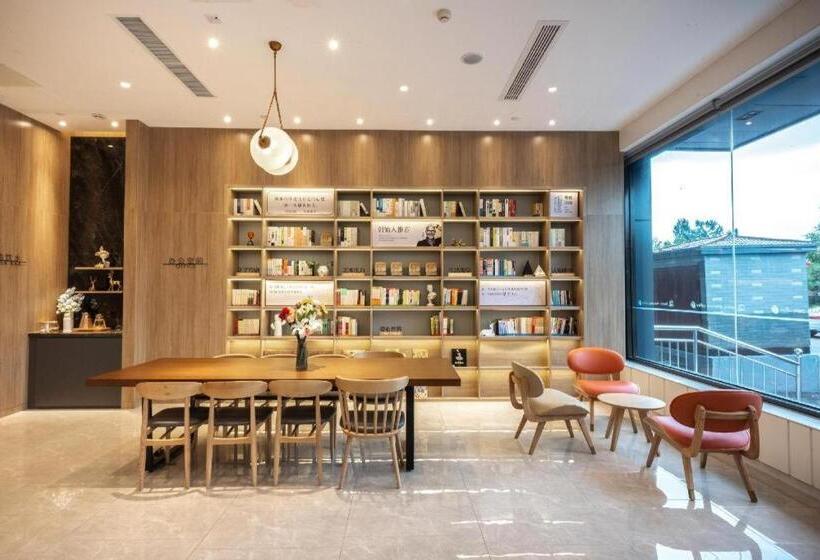 Hanting Hotel Shijiazhuang Zhengding Ancient City South Gate