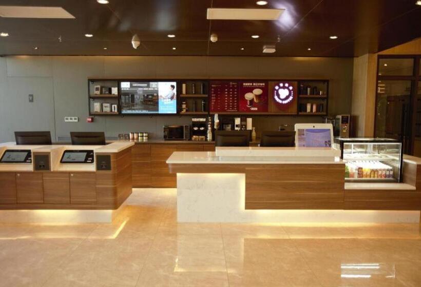 Hanting Hotel Tangshan Yutian Yahong Bridge