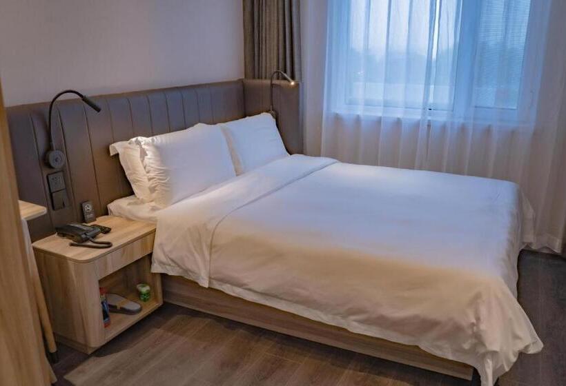 Hanting Hotel Tianjin Binhai Airport Economic Zone Metro Station