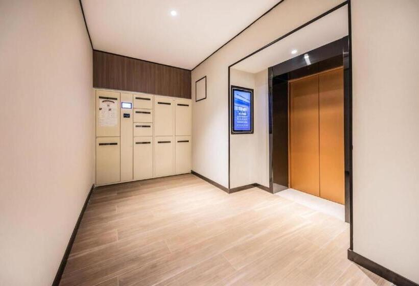 Hanting Hotel Tianjin Chenglindao Metro Station