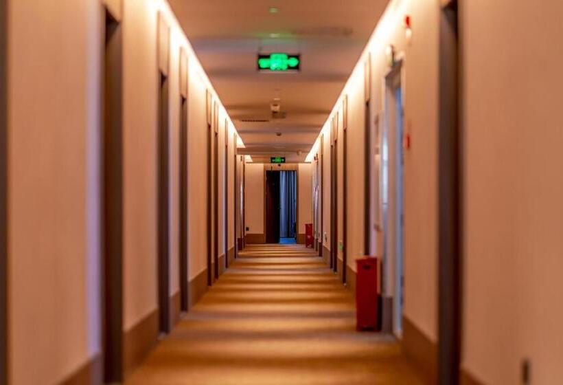 Hanting Hotel Turpan Huoyanshan Road Putaogou