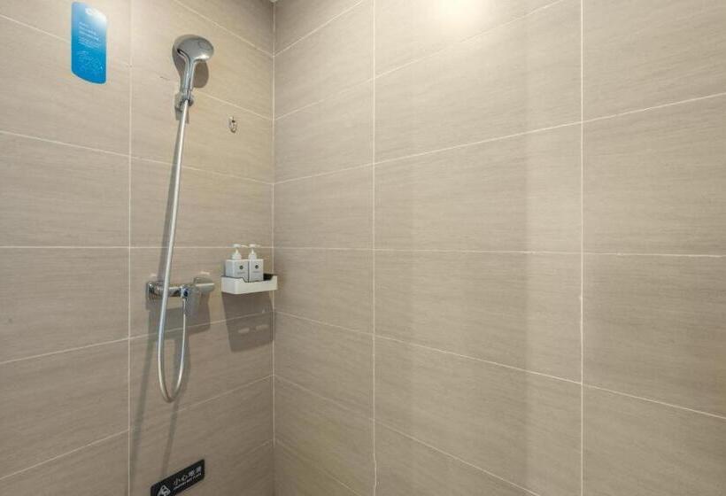 Hanting Hotel Weinan Fuping Lianhu Street