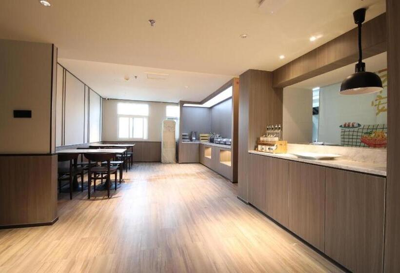 Hanting Hotel Wuhan Xianggang Road Children S Hospital