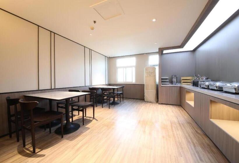 Hanting Hotel Wuhan Xianggang Road Children S Hospital